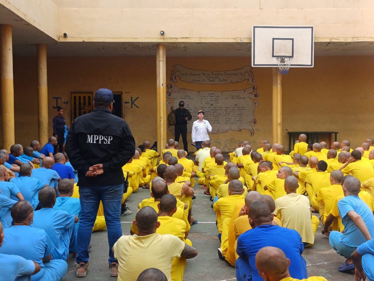 Realizan abordaje jurídico integral en centros penitenciarios de Sucre