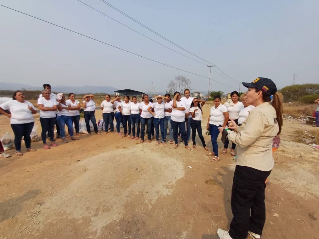 ATENCION A FAMILIARES EN LARA