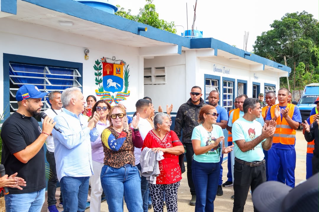 MPPSP entrega cancha y escuela rehabilitadas por privados de libertad en» El Rodeo»